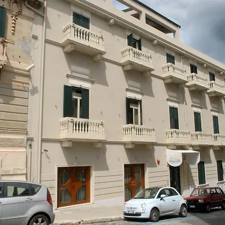 Albanuova Hotel 4*